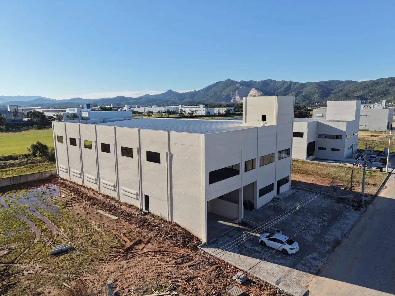 Galpão de 1237,77mts em condomínio fechado - Biguaçu - SC - Foto 3