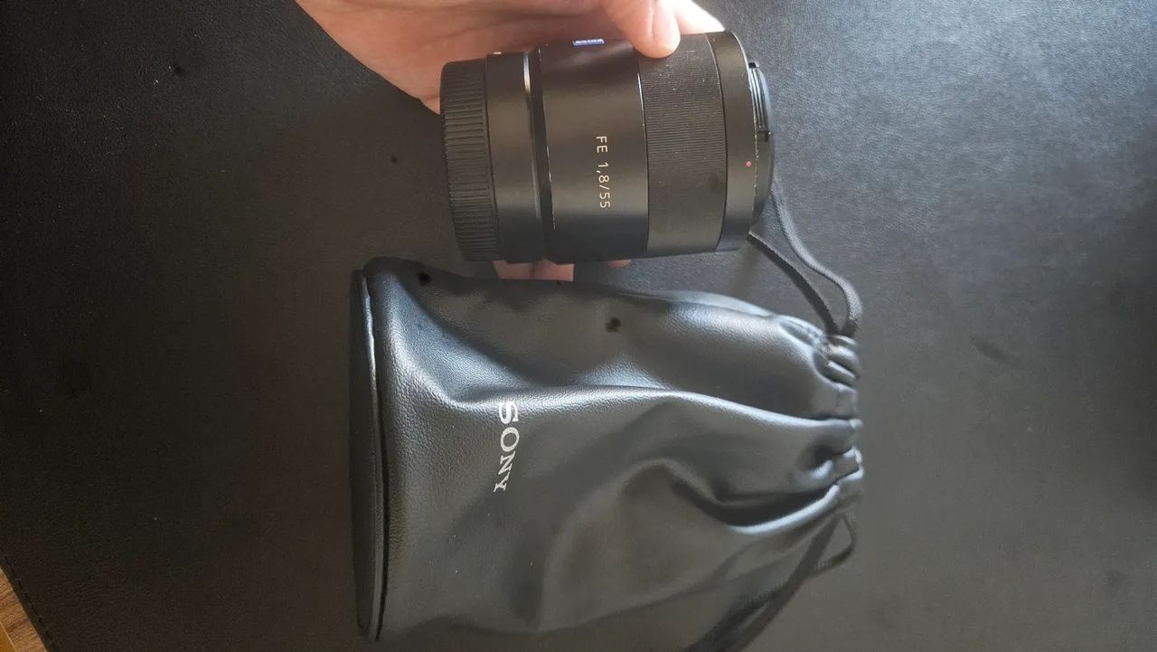 Sony Zeiss 55mm (50mm)1.8 Sony E Mount