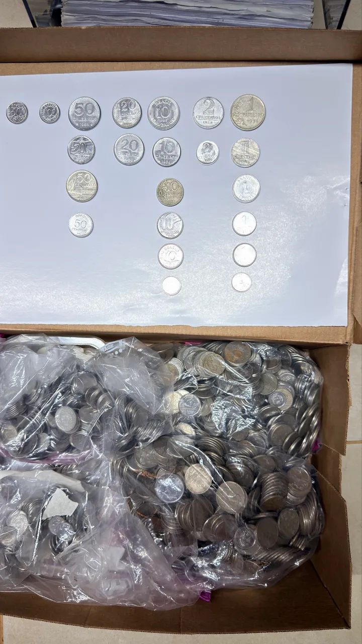 Moedas antigas pacote de 14,5kg - Foto 2