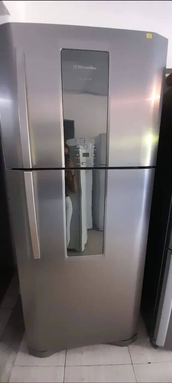Geladeira Electrolux 553 litros, super nova