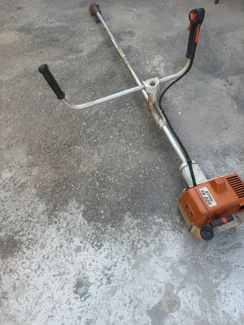 Roçadeira STIHL FS220 - Foto 3