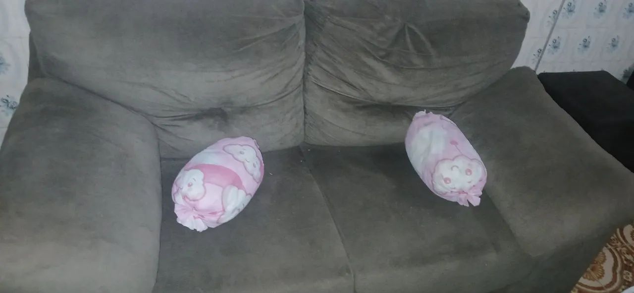 Fogão geladeira cama cômoda cômoda de roupa três puffs - Foto 6