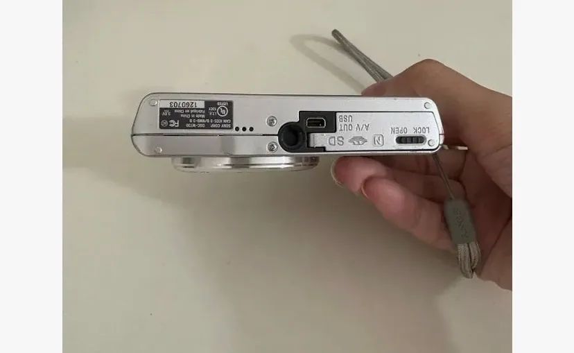Sony Cyber-shot DSC-W570 - 16,1 MP - Câmeras e Filmadoras