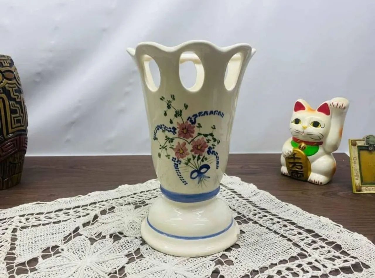 Antigo vaso