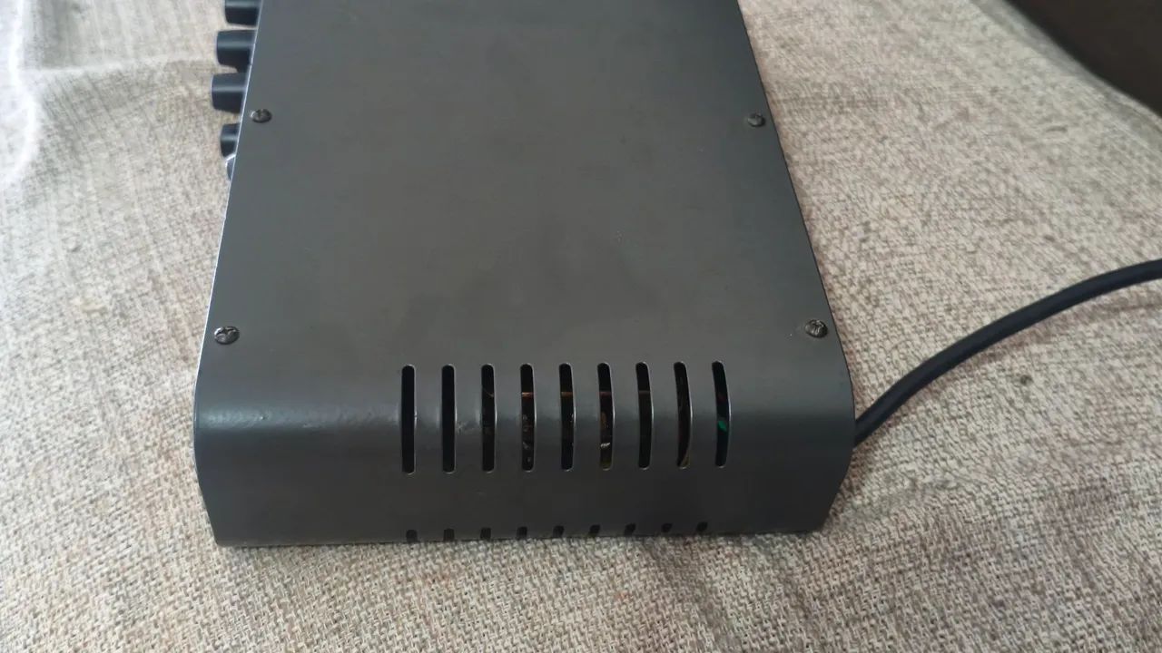 Amplificador Ab100 LL para reparo - Foto 3
