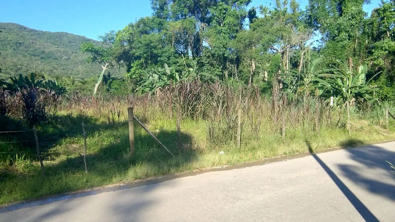 TERRENO COM EXCELENTE LOCALIZAÇÃO  - Foto 4