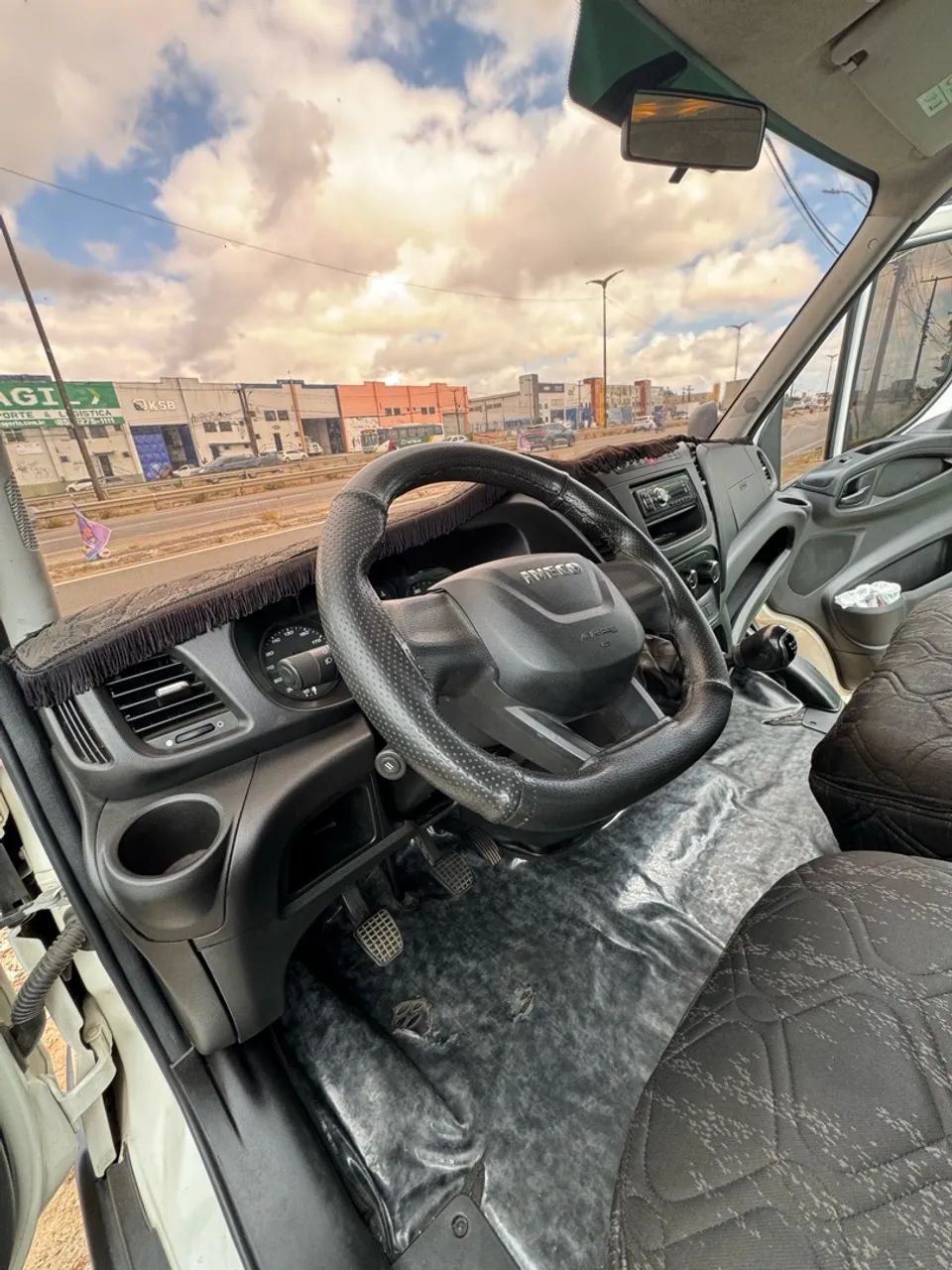 Iveco 30130cs 2021/2022 - Foto 4