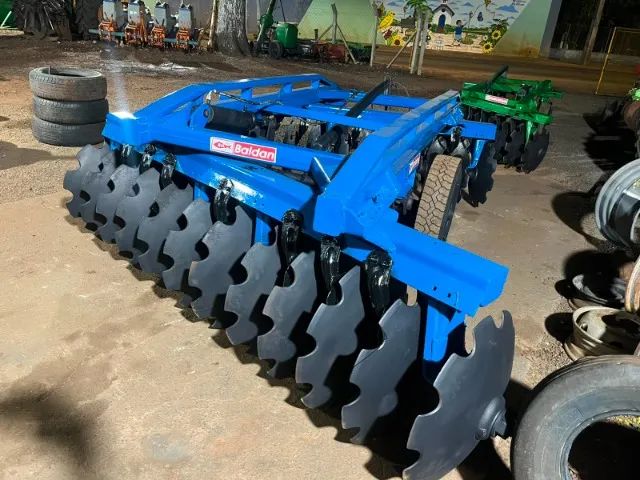 GRADE ARADORA 24X28 COM COMANDO BALDAN