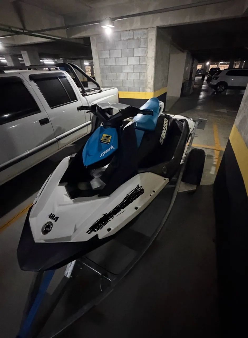 Jet Spark 2 lugares 2019  com carretinha