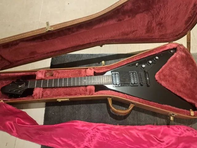 Guitarra Gibson Flying V Gothic Edition - Instrumentos musicais