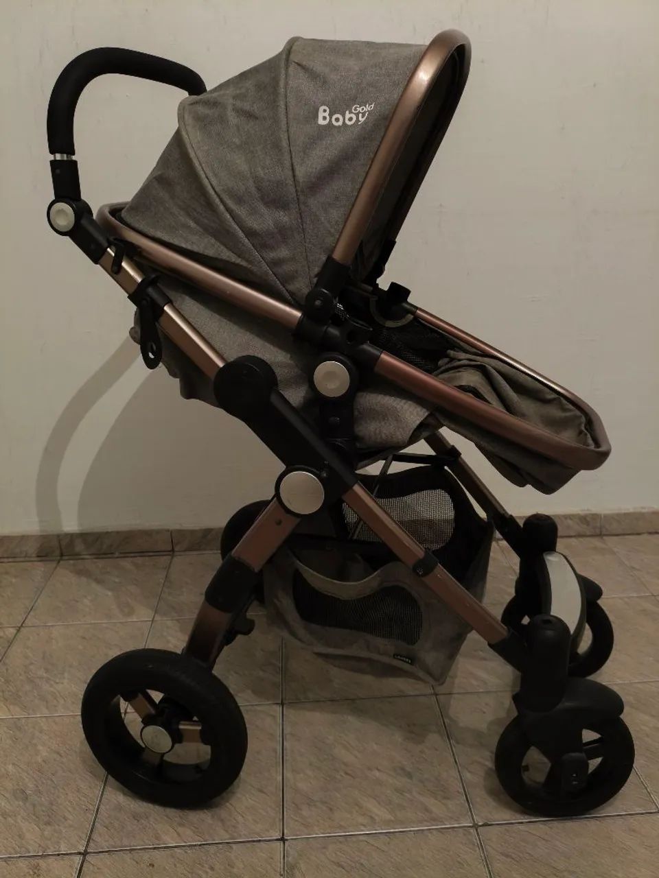 Carrinho de Bebê "Moisés" Baby Gold  - Foto 2