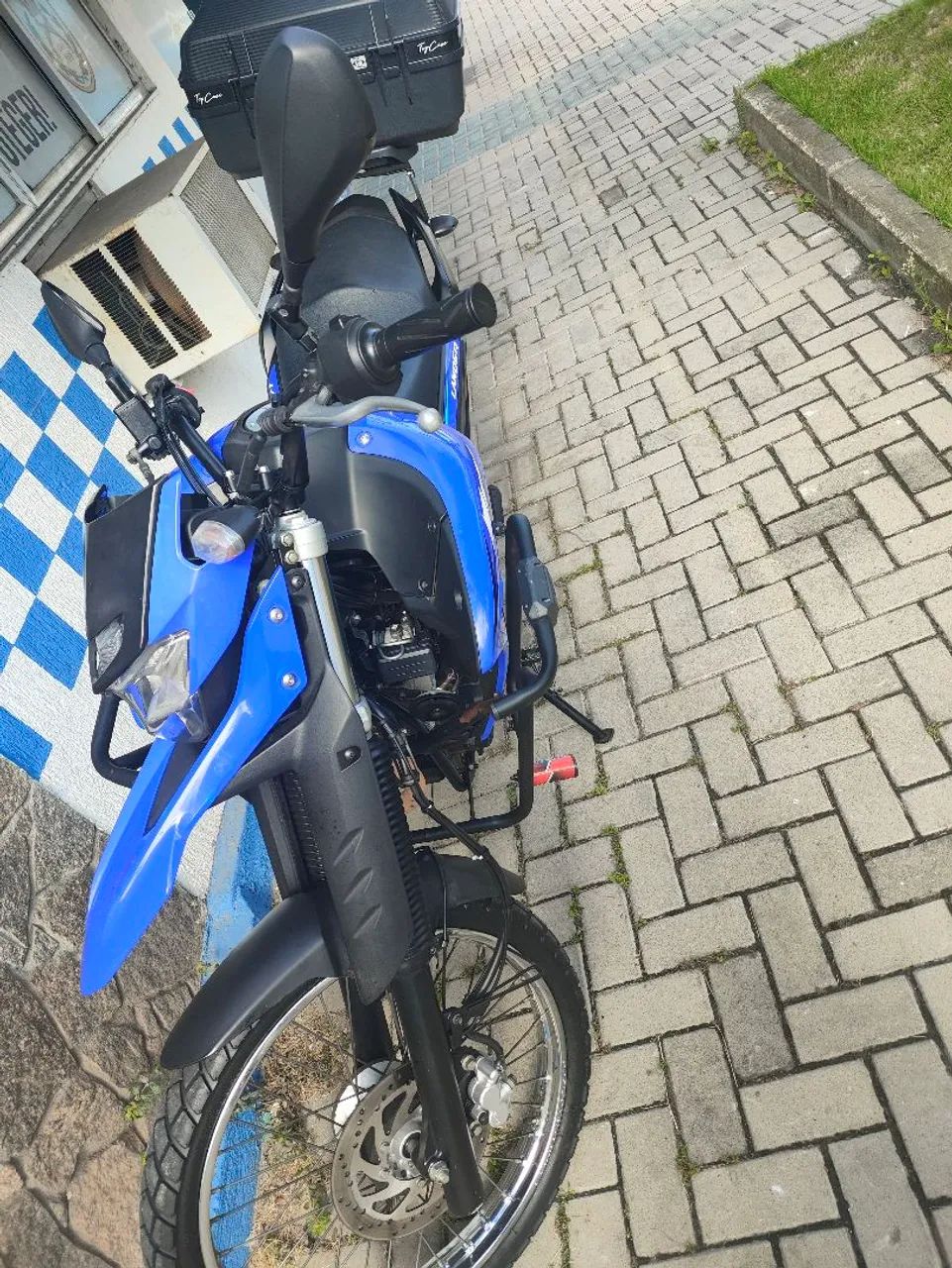 Lander 250
