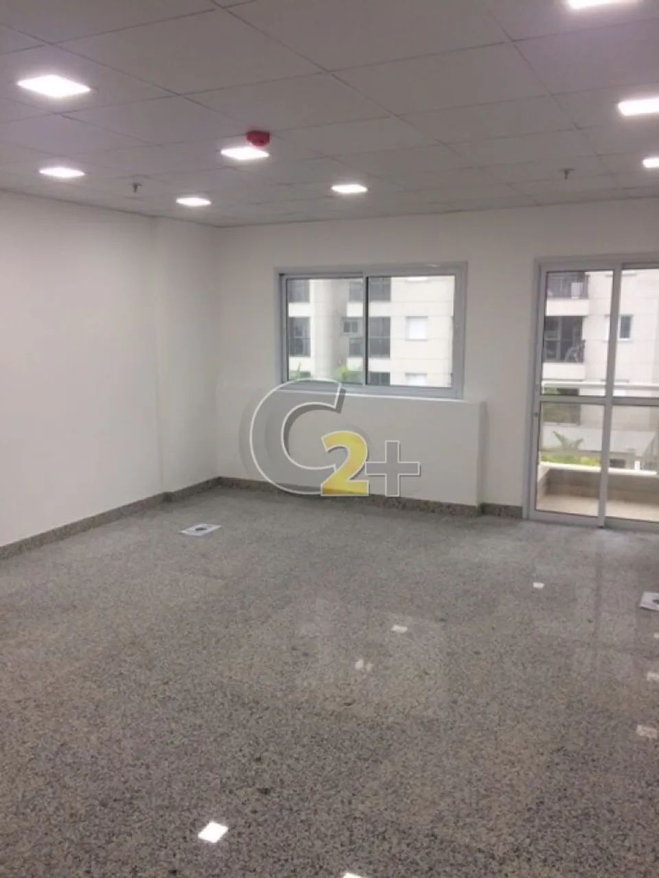 Conjunto Comercial à venda na Santa Cecília com 36m² e 1 sala.