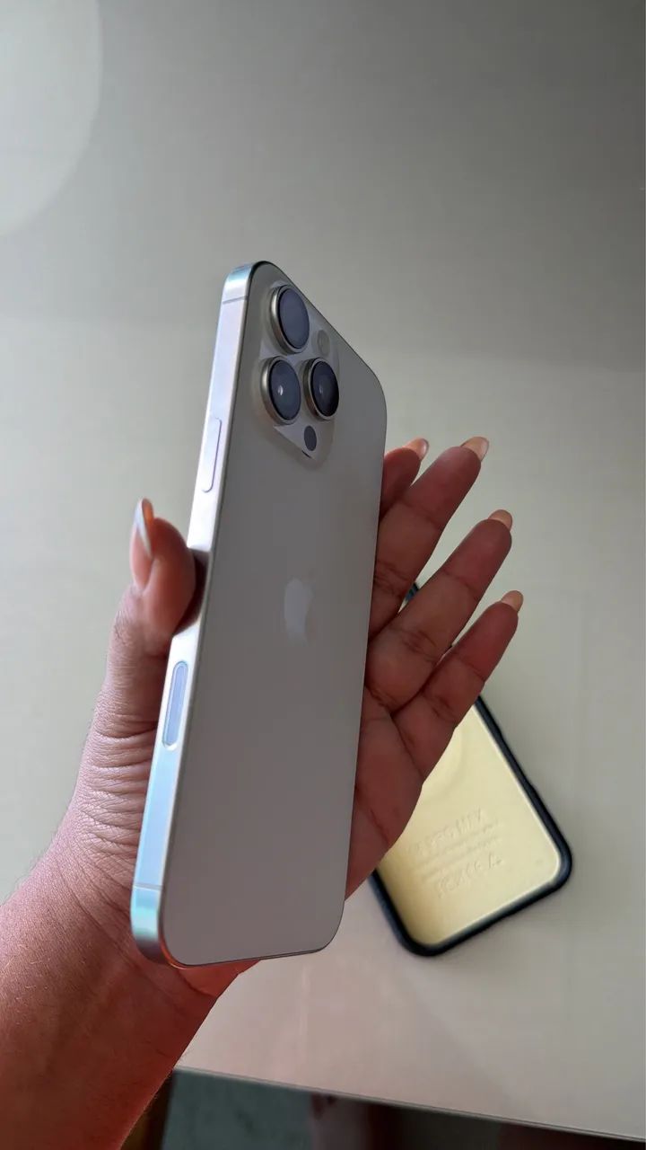 iPhone 16 pro max  - Foto 3