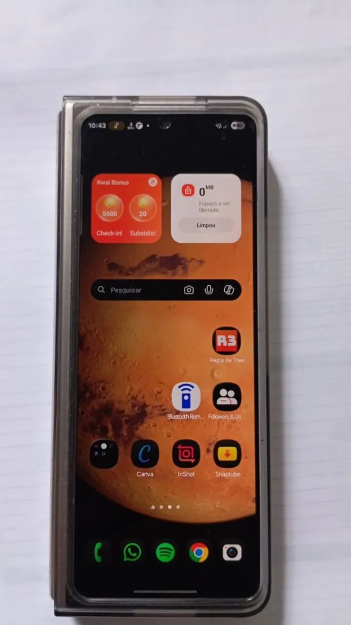 Galaxy fold 3 com defeito tela interna