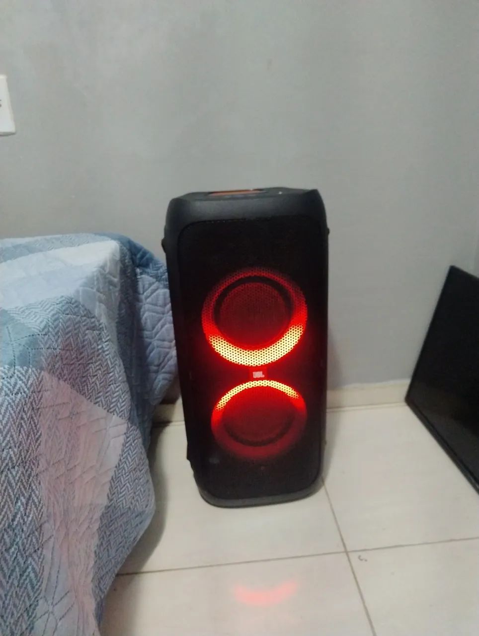JBL 