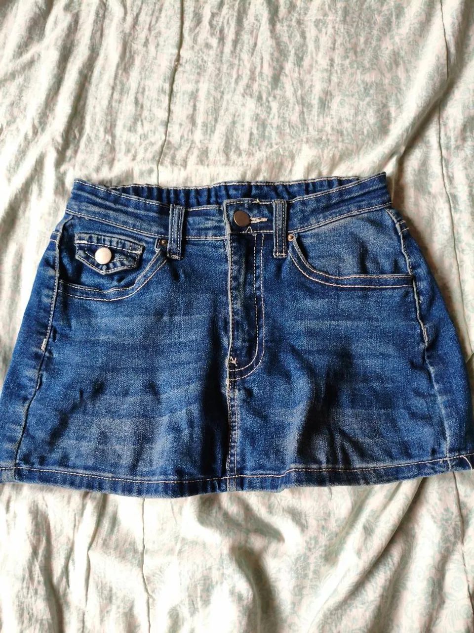 Saia jeans curta 34 LEIA