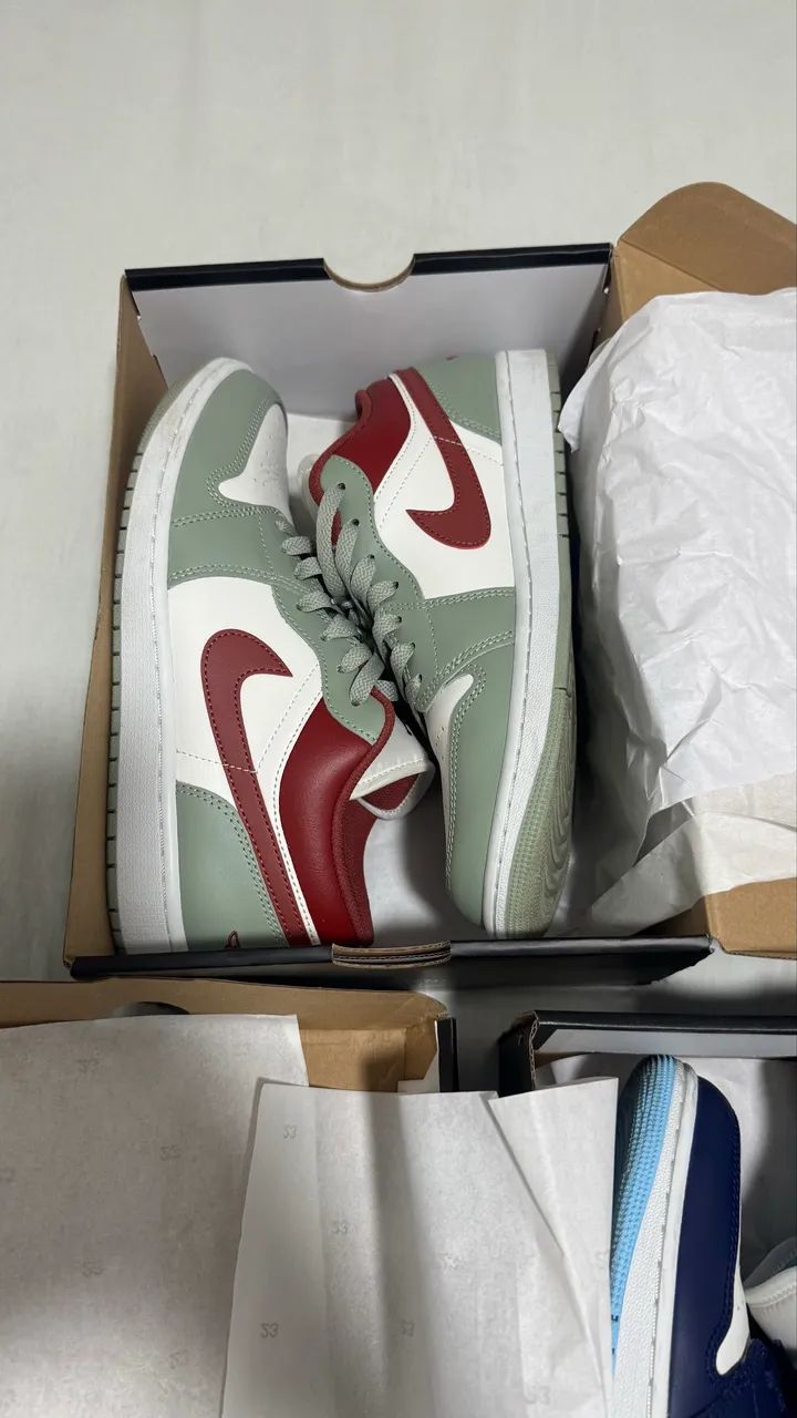 Nike Jordan Low 