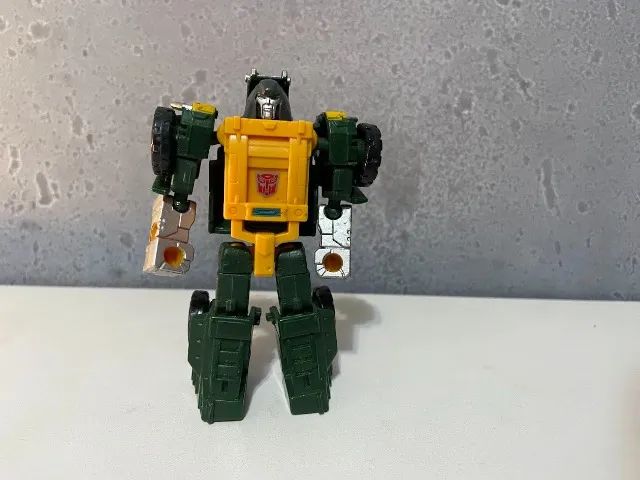 Transformers Brawn Titans Return Legend Class