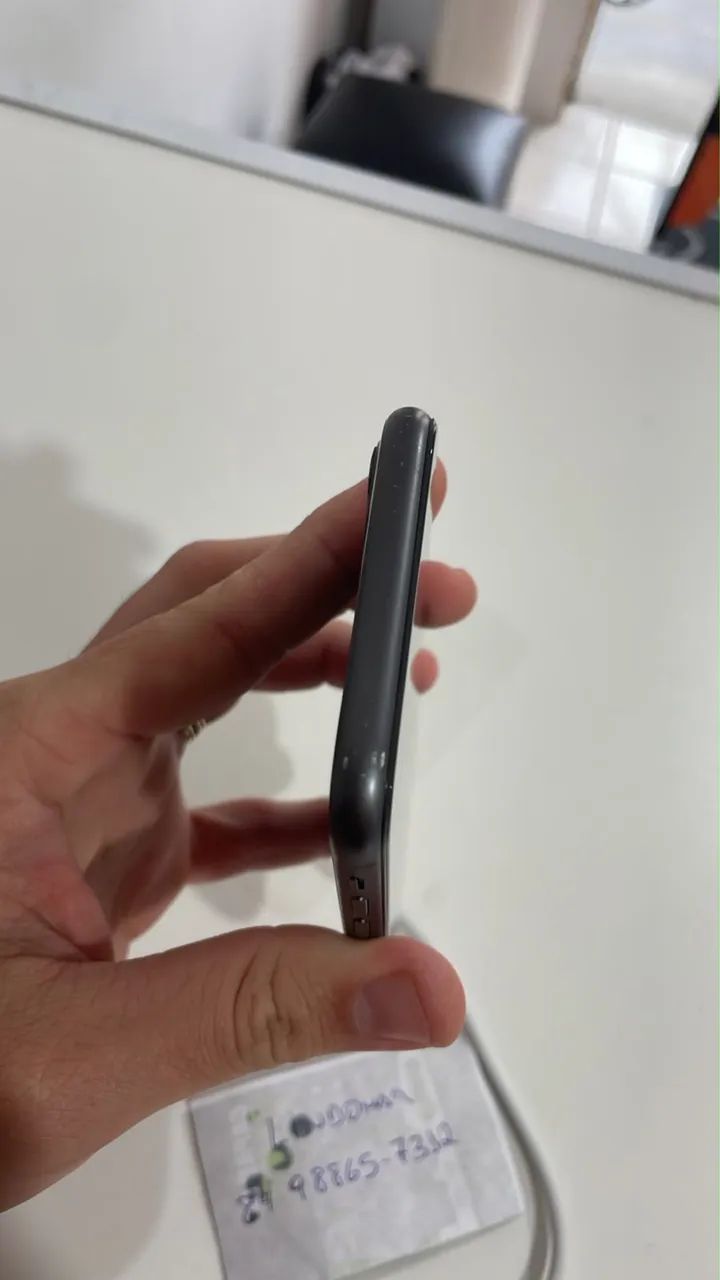 IPHONE 11 -  128GB PRETO