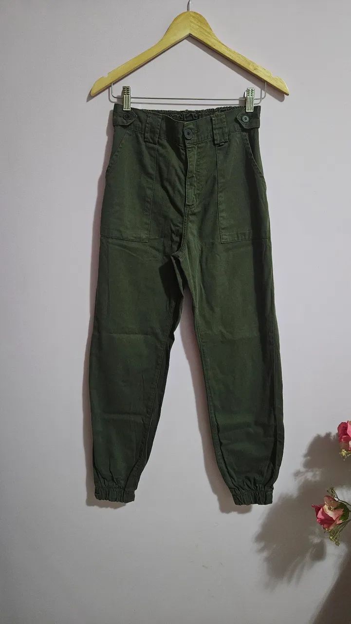 Calça jogger Blue Steel  verde militar 