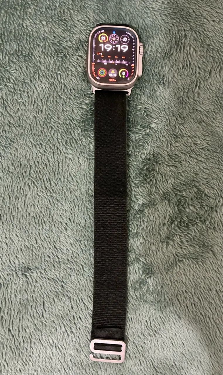 Apple Watch Ultra 1