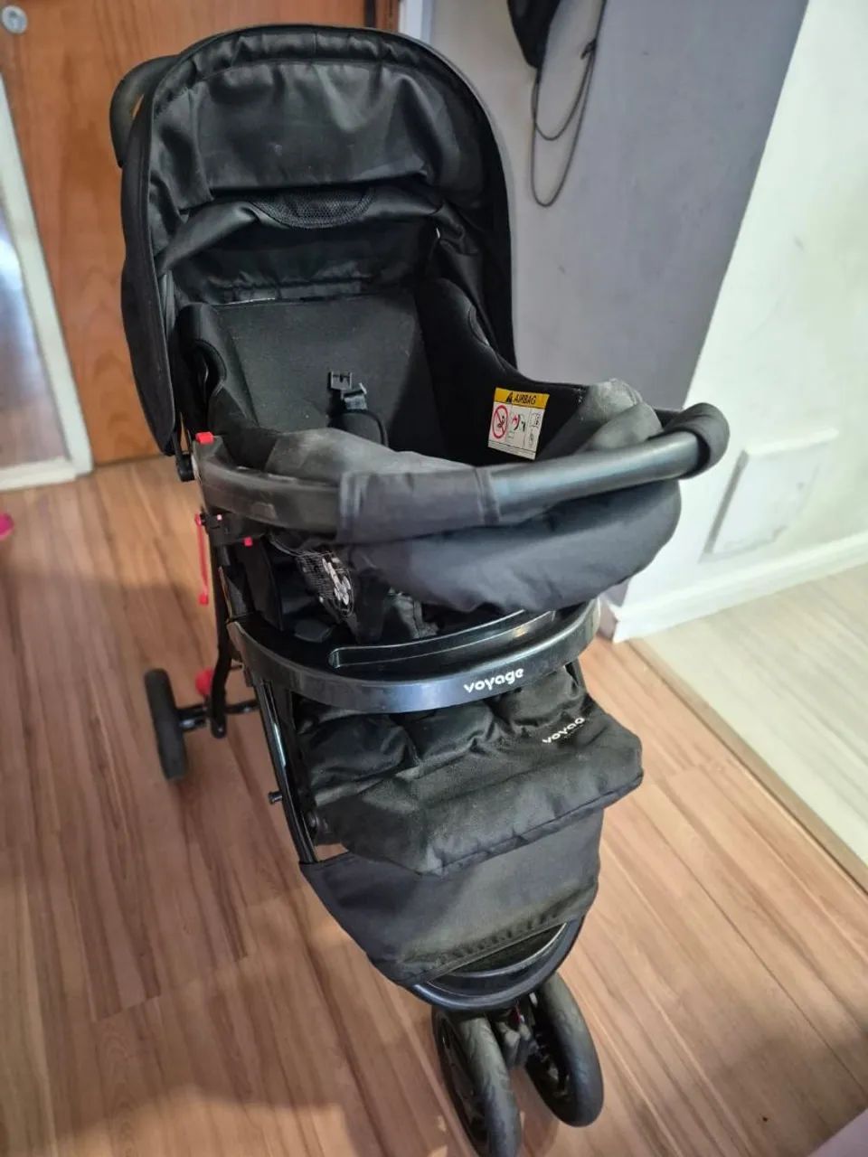 Carrinho de bebê + bebê conforto - Foto 5