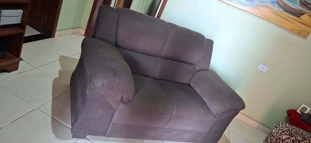 Vendo Sofa de 3 e 2 lugares - Foto 3