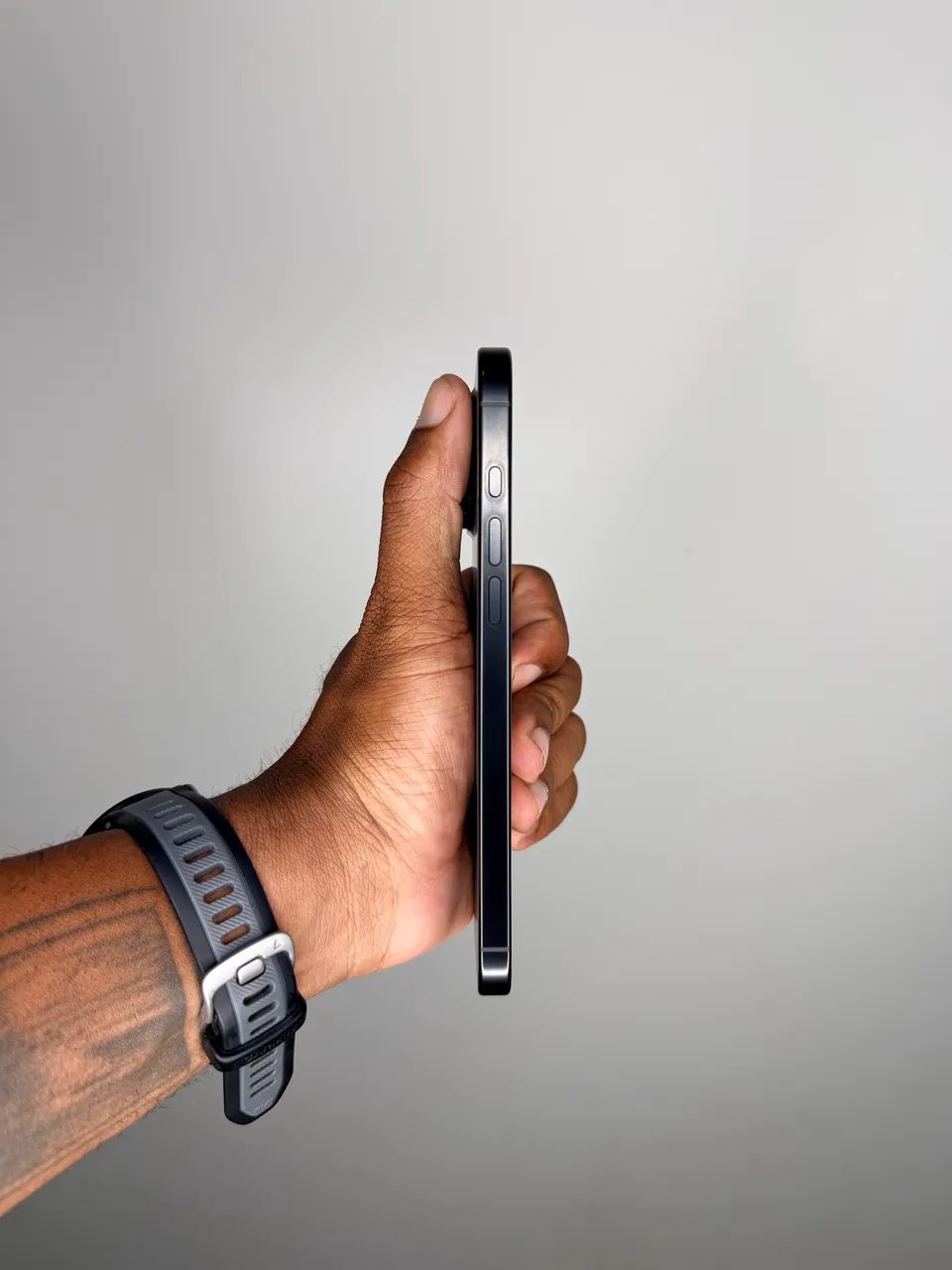 iPhone 16 Pro Max 256 - Foto 4