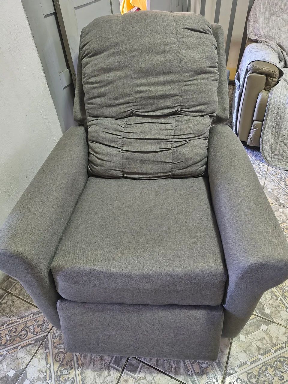 Vende-se poltrona super confortável!