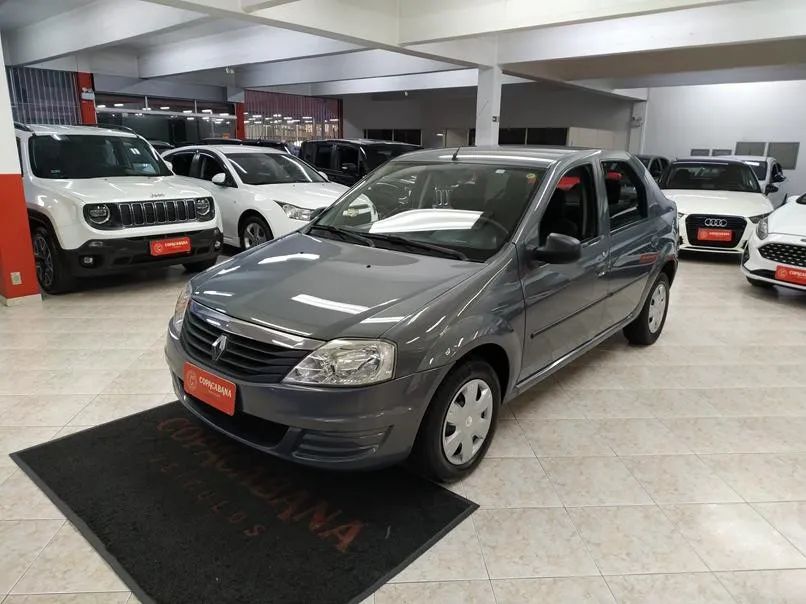 Renault Logan 2013