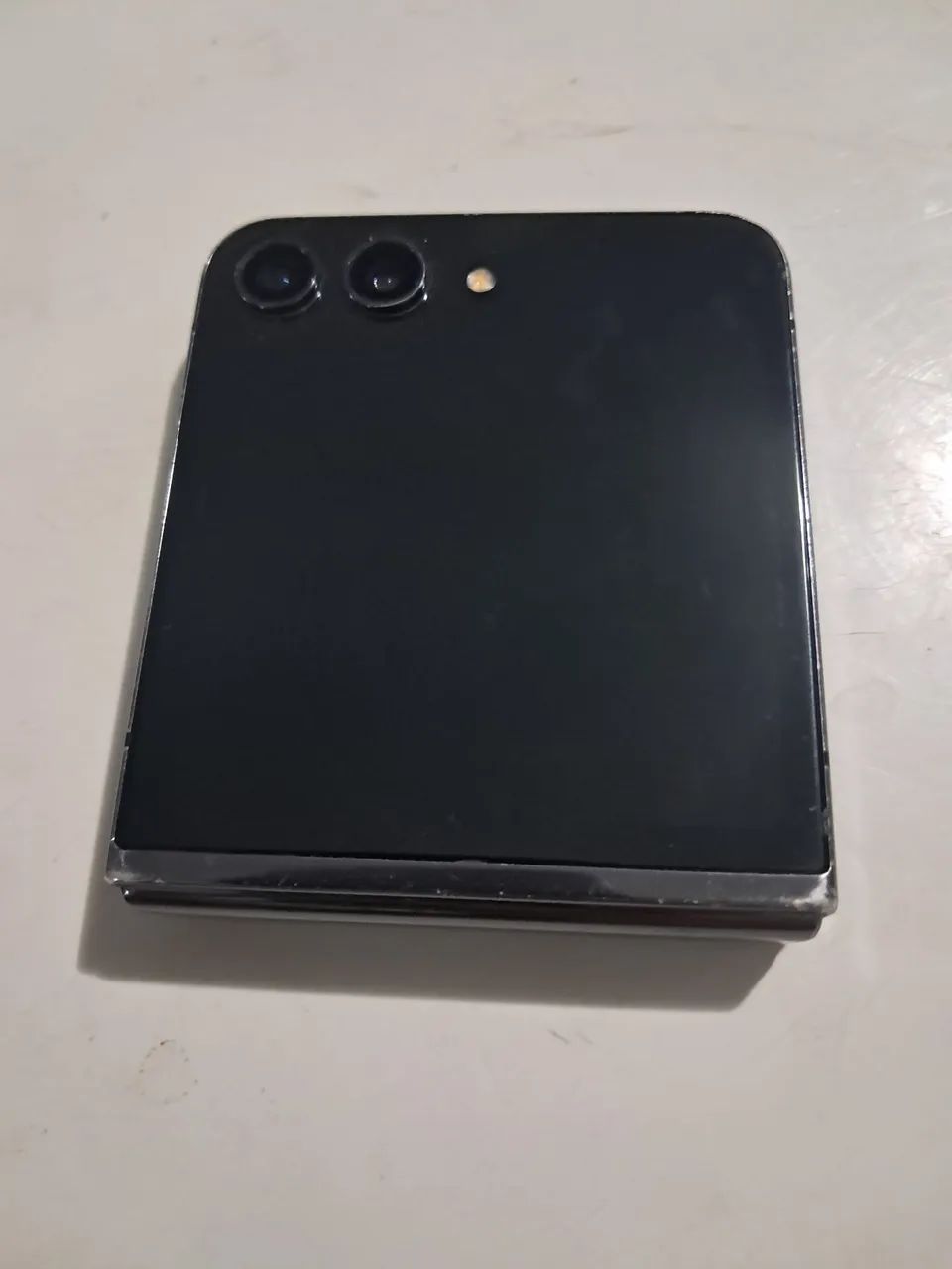 Samsung Galaxy z flip 5 