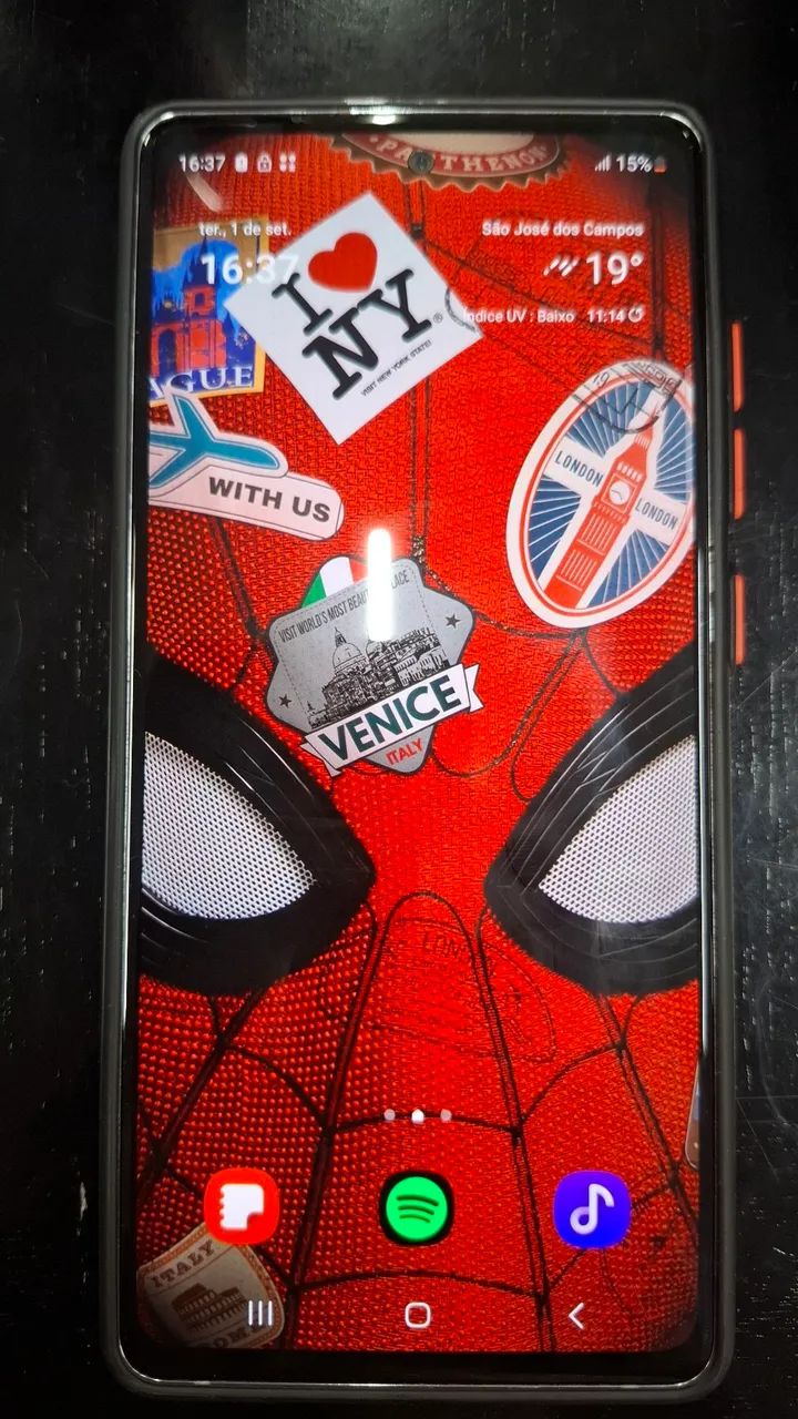 Samsung Galaxy S20FE