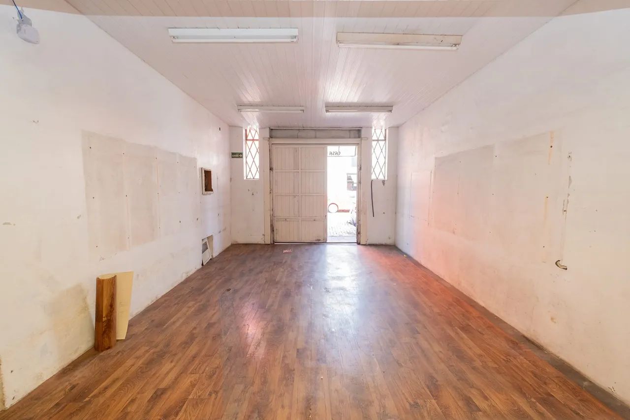 Excelente Oportunidade no Centro da Cidade: Prédio Comercial Amplo, Bem Localizado e com G - Foto 5