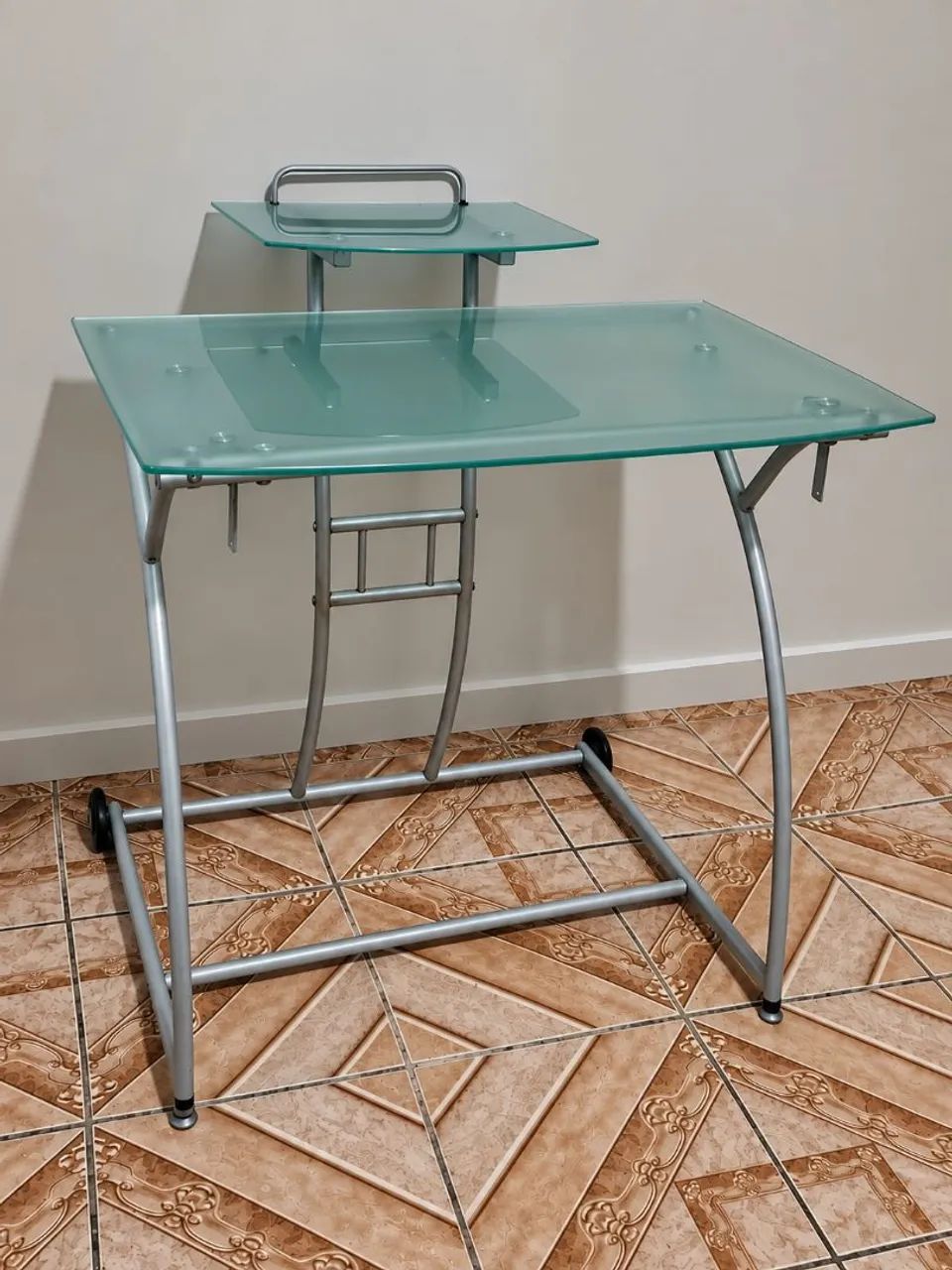 Mesa de computador de vidro - Foto 2