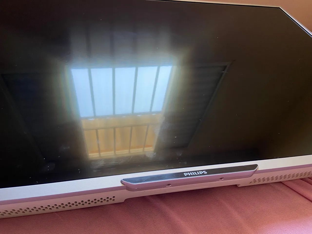 Vendo TV Smart 42 Polegadas Full HD  - Foto 3