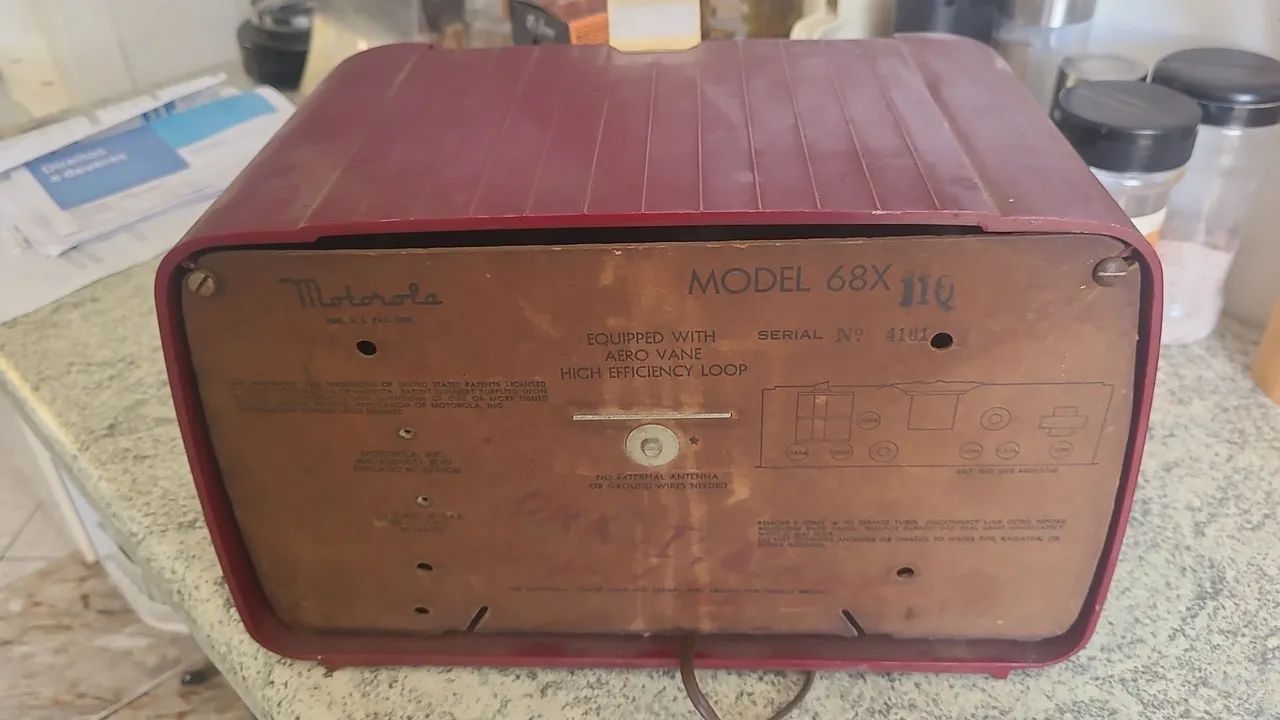 Rádio Motorola modelo 68X de 1949 - Foto 3