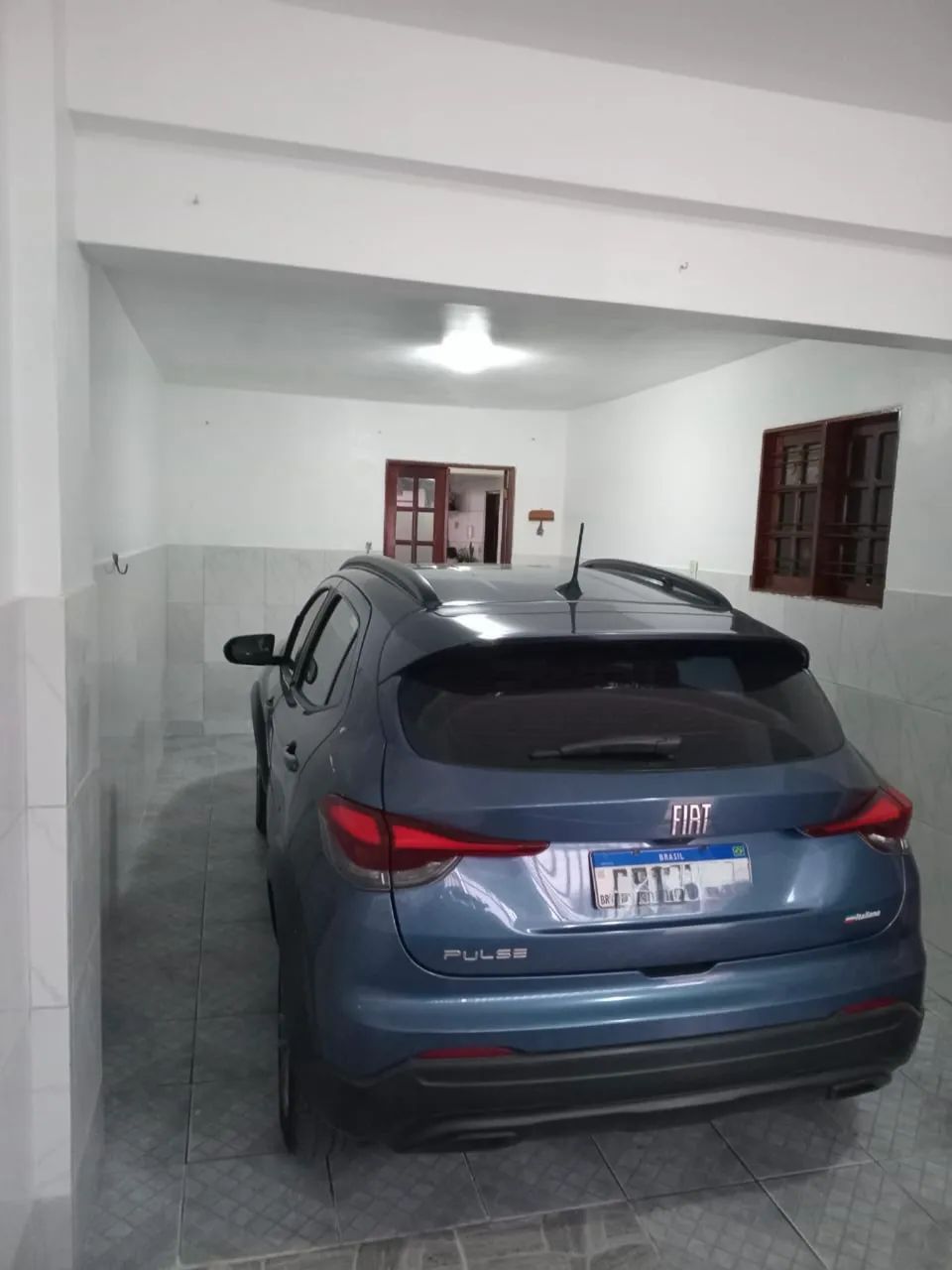 Casa 3 Quartos com Suítes e Quintal - Indianópolis