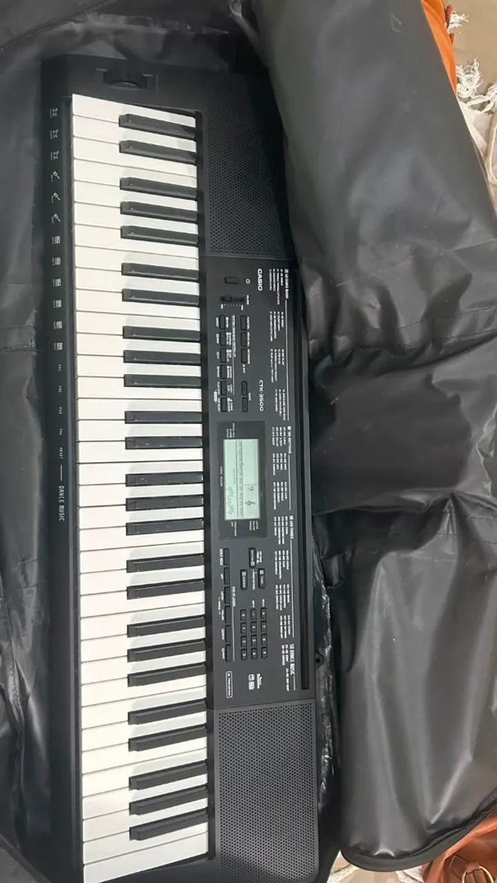 Teclado casio CTK3500