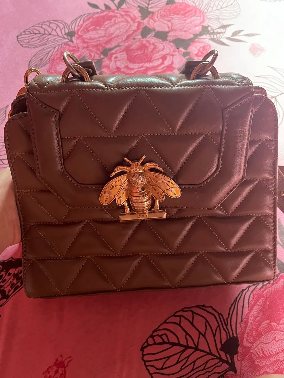 Bolsa Schutz Believe em couro marrom - Foto 2