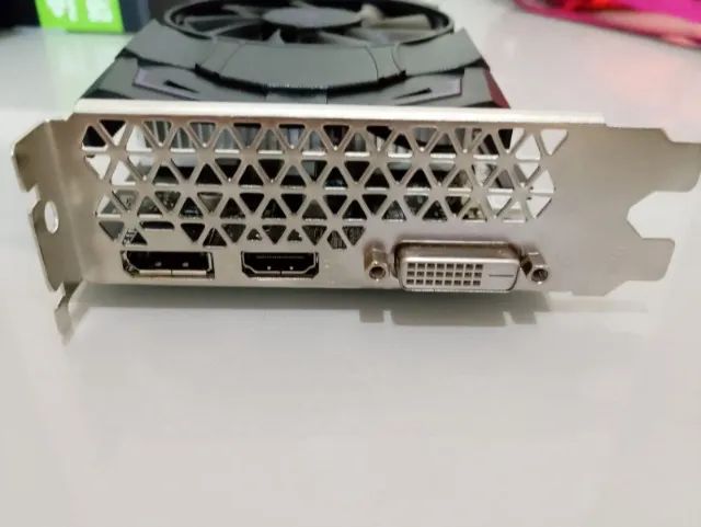 Placa de Video RX 550 4GB Nova ! - Foto 3