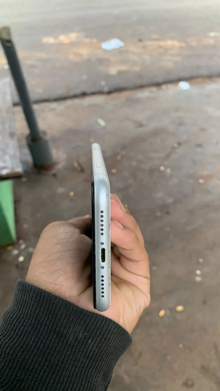 iPhone XR branco - Foto 5