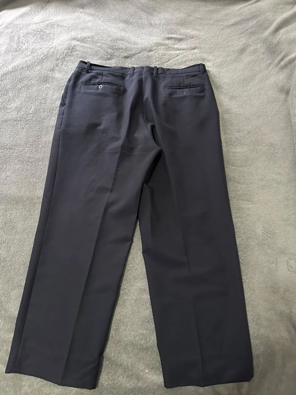 Calça de alfaiataria azul escuro - Foto 3