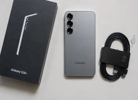 S25 plus