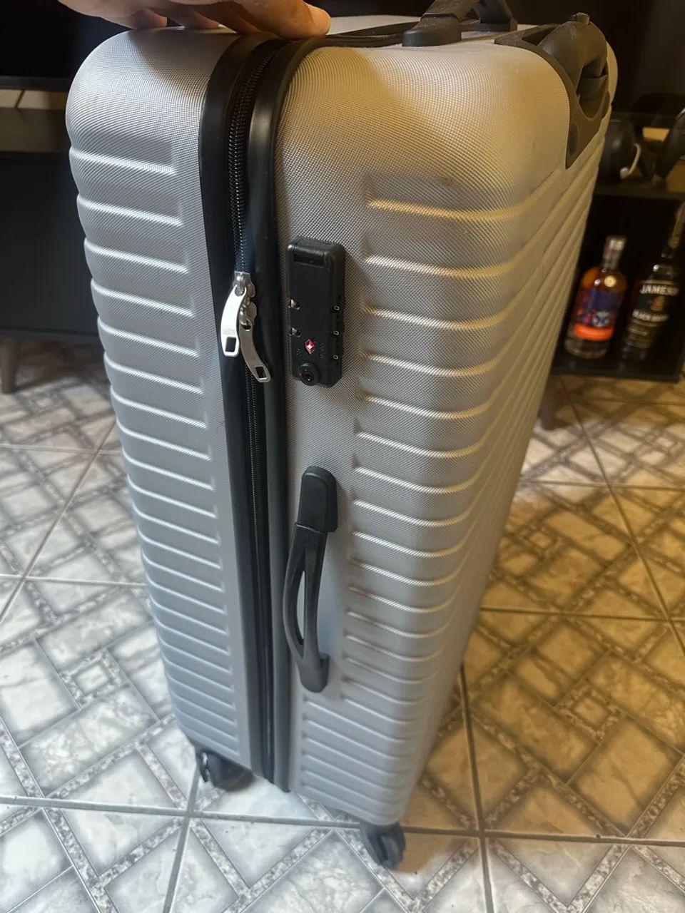 Mala 23 kg Rígida Cinza - Importada - Foto 2