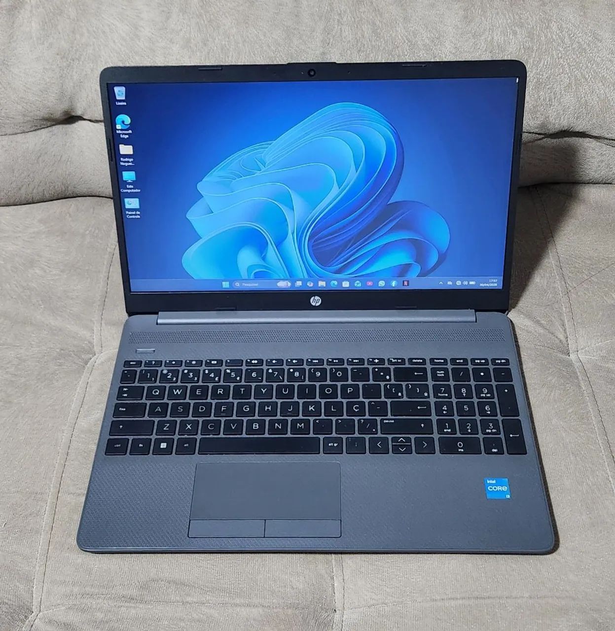 HP i3 1.20 GHZ SSD NVME 256GB 8GB MEMÓRIA RAM DDR4 DÉCIMA SEGUNDA