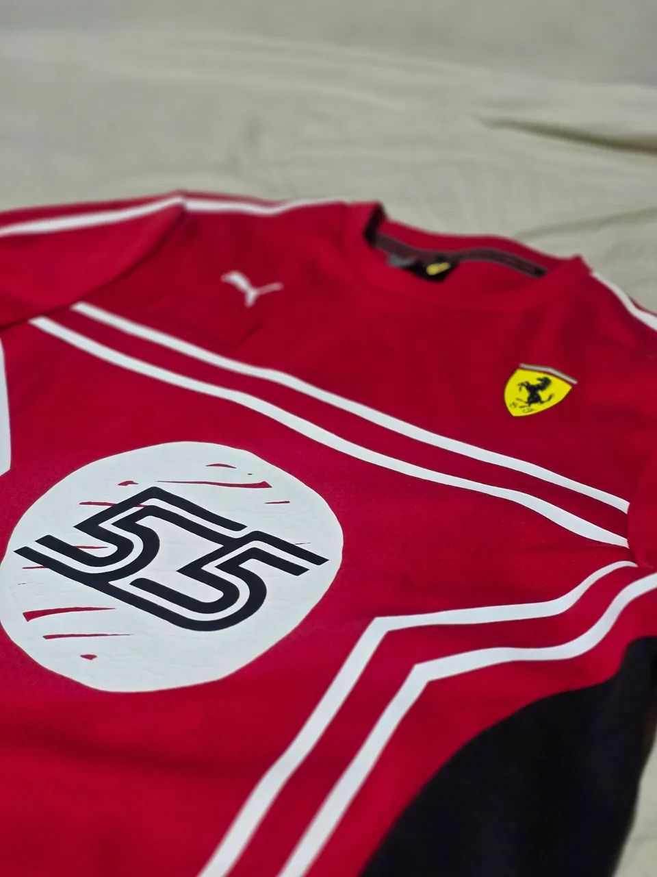 Moleton ferrari x joshua vides M 