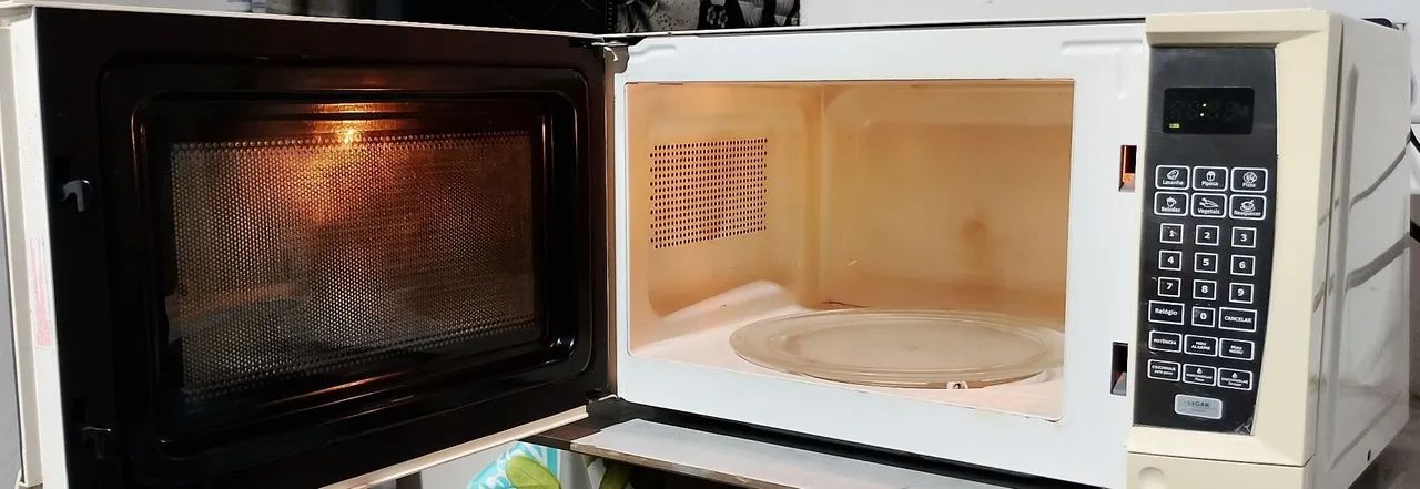 Microondas Philco Espelhado 20L - Foto 2