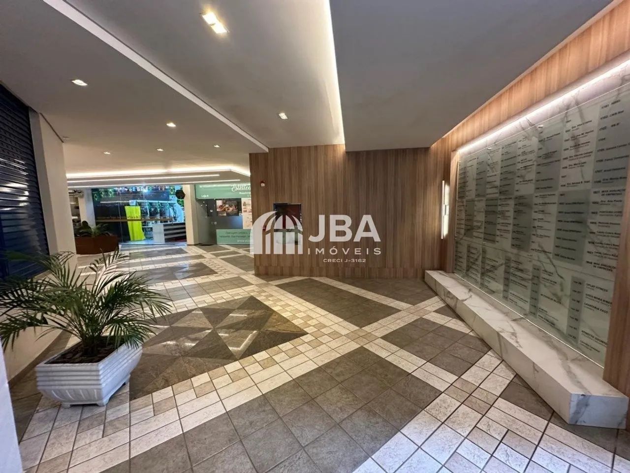 OPORTUNIDADE: SALA COMERCIAL COM 1 VAGA COBERTA - Foto 2