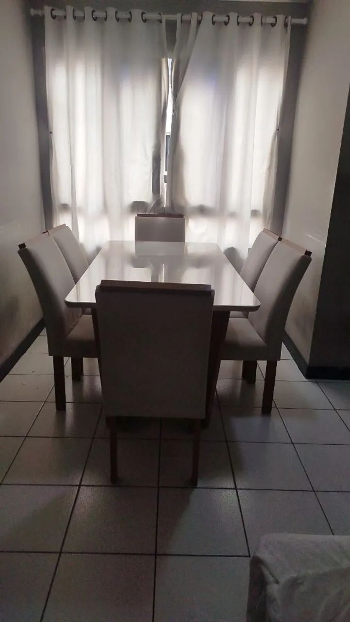 MESA JANTAR C/6 CADEIRAS